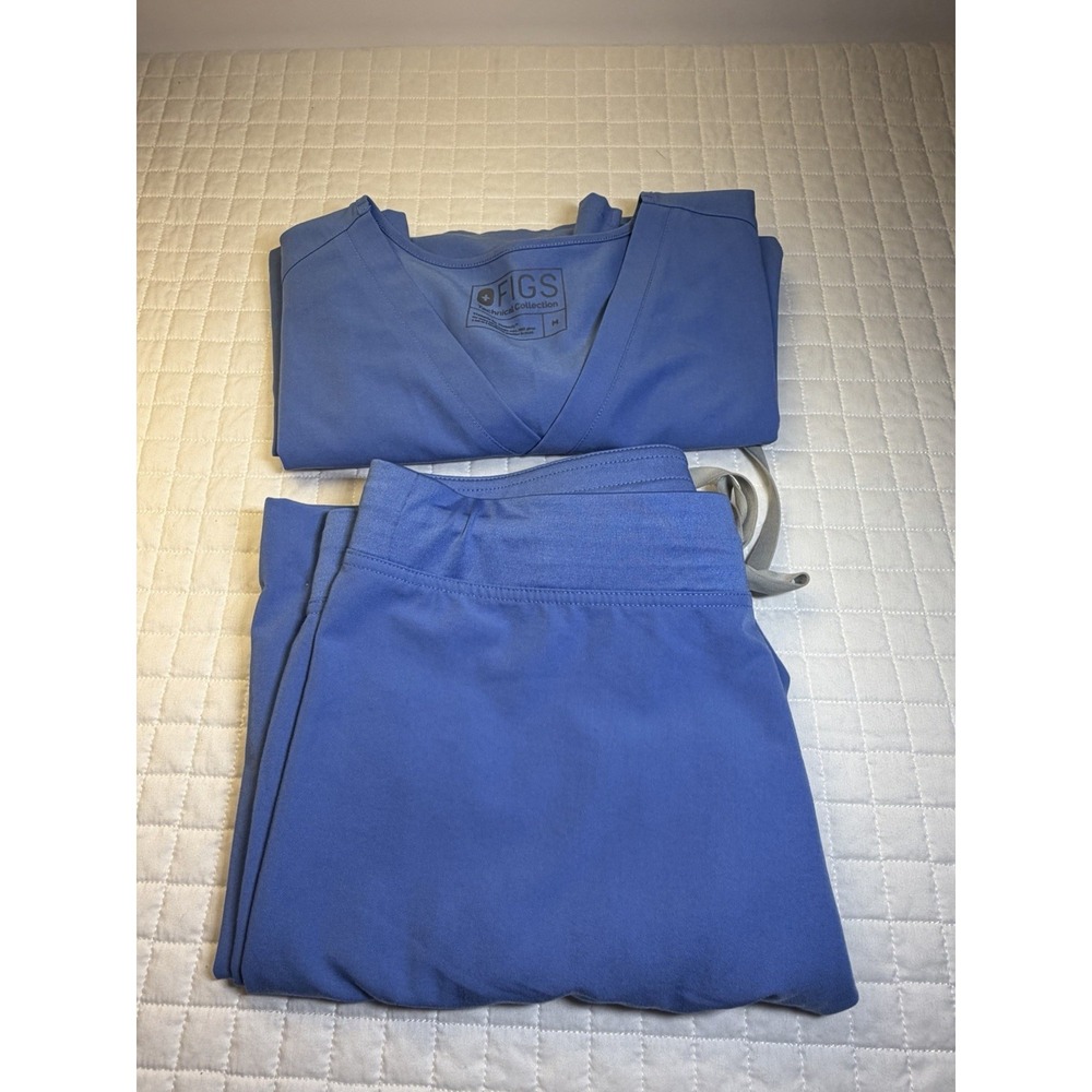 Figs Technical Collection Scrub Set Medium blue V Neck Top And Pants Tacked Hem - Picture 14 of 14